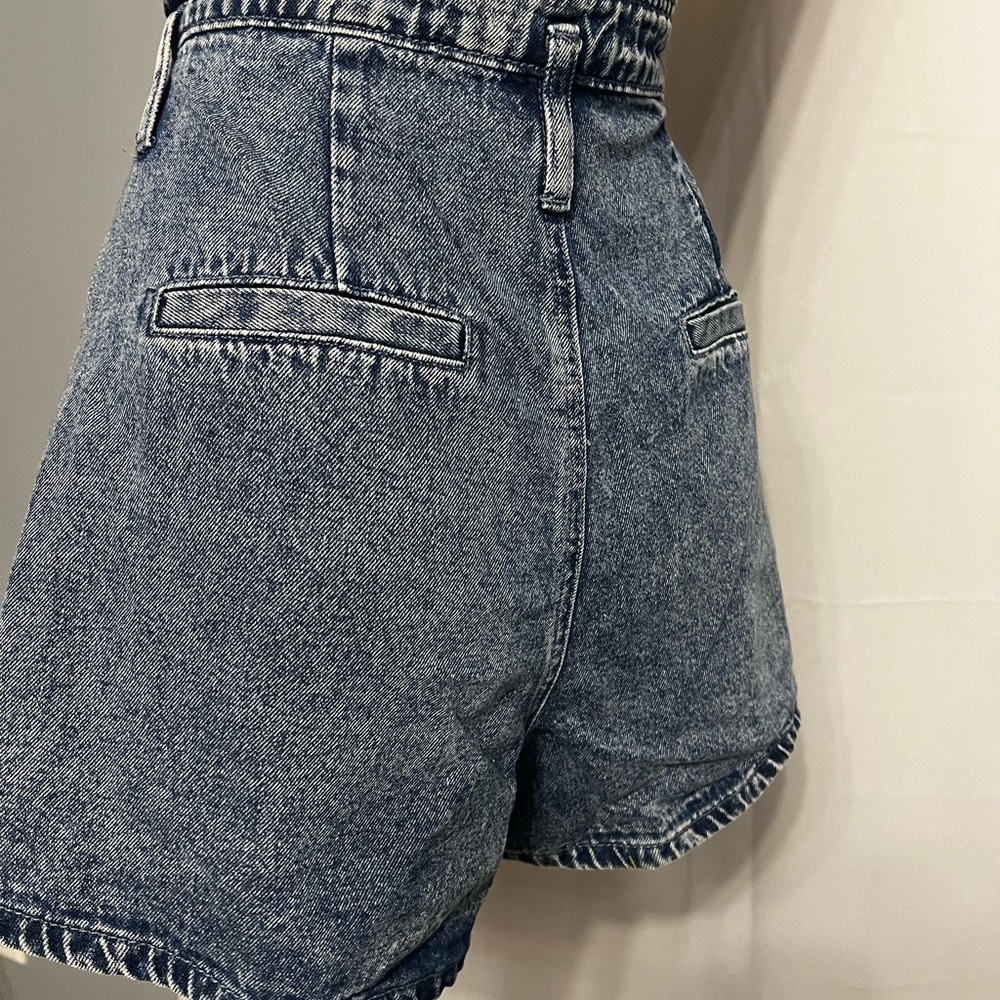 Mustard Seed High Waisted Paper Bag Denim Shorts W Large Front Pockets Size Med - Picture 6 of 14